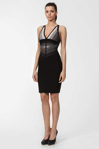 herve leger черное платье в пол. Смотреть фото herve leger черное платье в пол. Смотреть картинку herve leger черное платье в пол. Картинка про herve leger черное платье в пол. Фото herve leger черное платье в пол