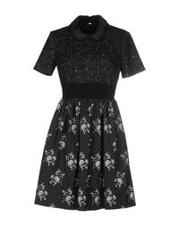 Короткое платье I'M Isola Marras