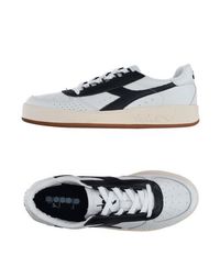 Низкие кеды и кроссовки Diadora