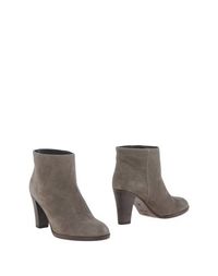 Серые Полусапоги и высокие ботинки Weekend MAX Mara