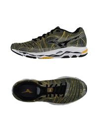 Низкие кеды и кроссовки Mizuno