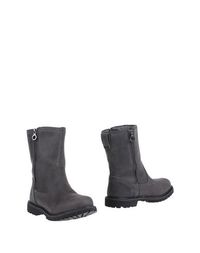 Серые Полусапоги и высокие ботинки Timberland
