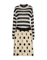 Короткое платье Moschino