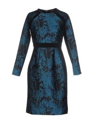 Короткое платье Follow ME