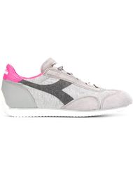кроссовки с серебристыми вставками  Diadora