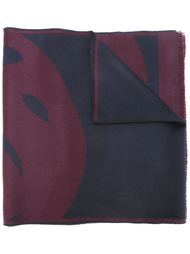 skull intarsia scarf Alexander McQueen