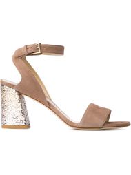 босоножки с отблеском  Stuart Weitzman