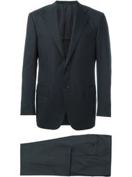 классический костюм  Corneliani