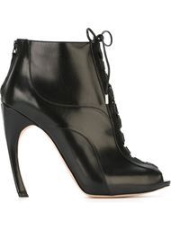 ботильоны на шнуровке  Alexander McQueen