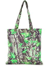 camouflage tote Phenomenon