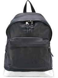 рюкзак с контрастным низом Eastpak