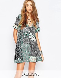 Комбинезон с V-образным вырезом и принтом в стиле 70‑х Reclaimed Vinta