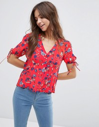 Красная блузка с цветочным принтом и завязками на рукавах ASOS