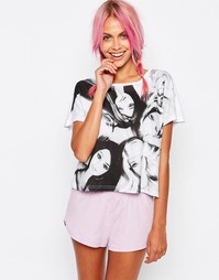 Пижамная футболка и шорты ASOS Barbie Girl Group - Мульти