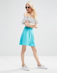 Короткая расклешенная юбка с карманами ASOS - Яркий сине-зеленый