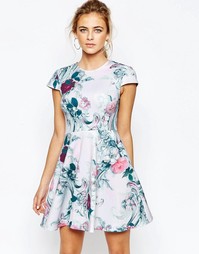 Короткое приталенное платье с цветочным принтом Ted Baker Kieley