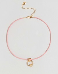 Замшевое ожерелье‑чокер с подвеской DesignB London - Розовый