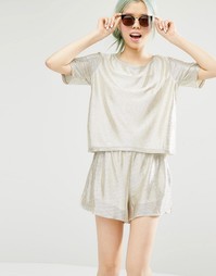 Топ с эффектом металлик Monki