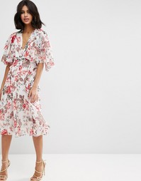 Мягкое платье миди с цветочным принтом в винтажном стиле и кейпом ASOS