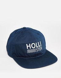 Синяя кепка с вышитым логотипом Hollister - Синий