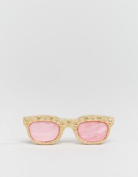 Значок ограниченной серии в виде солнцезащитных очков - Розовый Asos