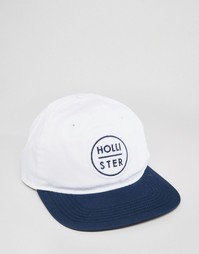 Белая кепка с вышивкой логотипа Hollister - Белый