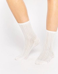 Ажурные носки Monki - Кремовый