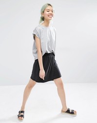 Трикотажная мини-юбка с запахом Monki - Черный