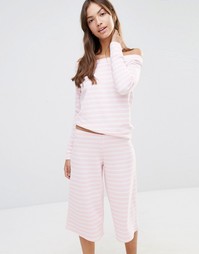 Пижама с топом и юбкой-брюками в карамельную полоску Boohoo - Розовый