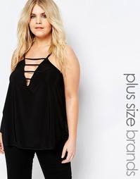 Топ на бретельках с глубоким вырезом Boohoo Plus - Черный