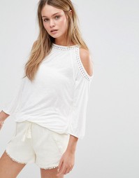 Топ с открытыми плечами и отделкой кроше Esprit - Белый