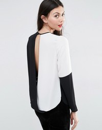 Топ в стиле колор блок с запахом сзади ASOS - Черный