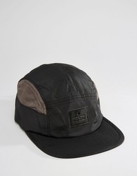 Кепка из фактурного нейлона ASOS