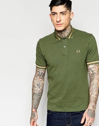 Зеленая футболка-поло классического кроя с контрастной отделкой Fred P