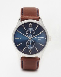 Часы с кожаным ремешком и темно-синим циферблатом Ben Sherman Spitalfi