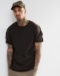 Потертая удлиненная футболка с отделкой из лент на рукавах в стиле мил Asos