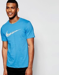 Синяя футболка с принтом пальм на логотипе-галочке Nike 779690-435
