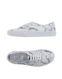 Низкие кеды и кроссовки Vans