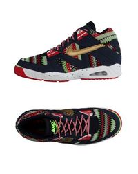Низкие кеды и кроссовки Nike