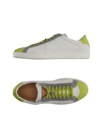 Низкие кеды и кроссовки Santoni