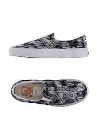 Низкие кеды и кроссовки Vans