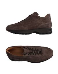 Низкие кеды и кроссовки Santoni