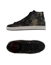 Высокие кеды и кроссовки Converse