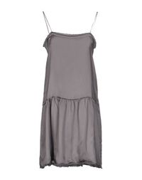 Короткое платье Naeema