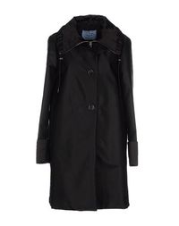 Легкое пальто Prada