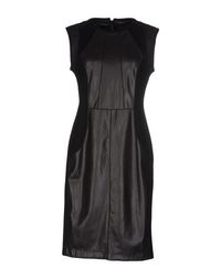 Короткое платье Marc Cain