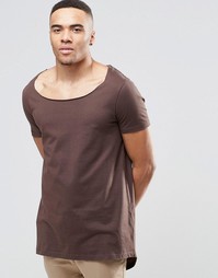 Длинная футболка с разрезом сзади ASOS - Черный кофе