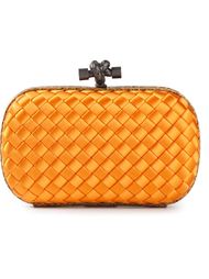 плетеный клатч Bottega Veneta