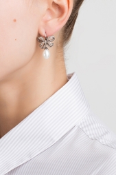 Серебряные серьги с жемчугом и бесцветными топазами «Бантики» Axenoff Jewellery