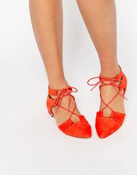 Балетки со шнуровкой и острым носком ASOS LET'S PLAY - Красный